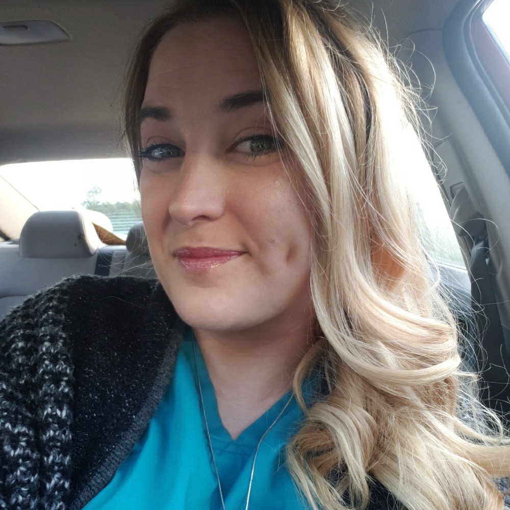 Meet your Posher, Mckenzie